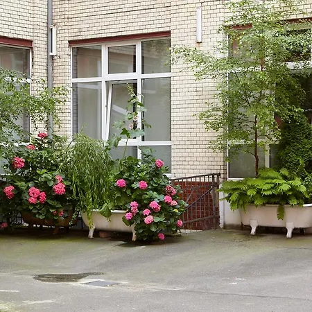 Huettenpalast Berlin