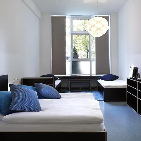 フッテンパラスト